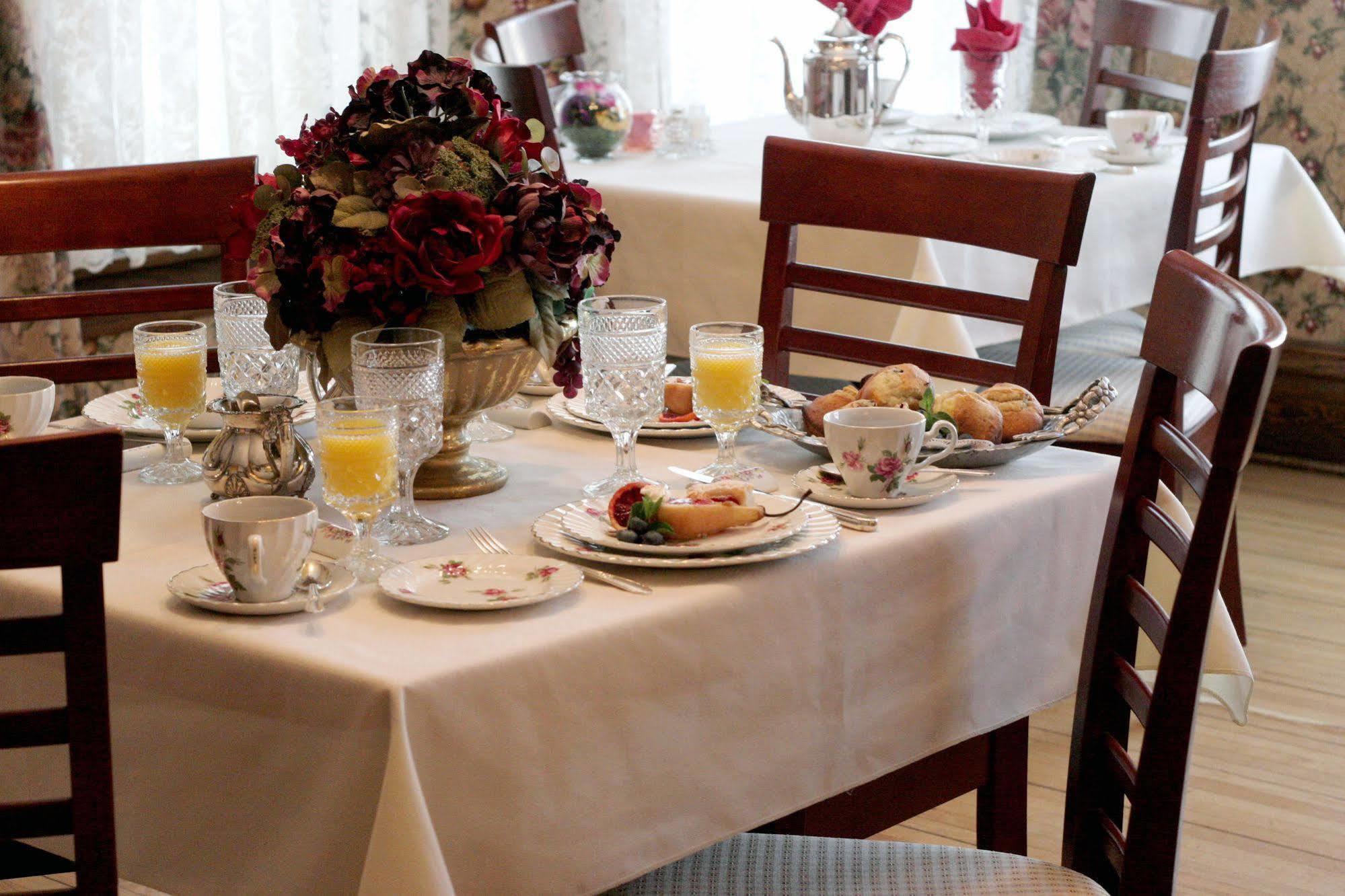 Westby House Inn Dış mekan fotoğraf